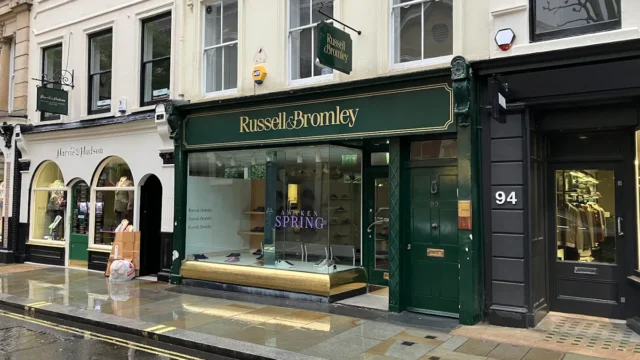 Russell & Bromley