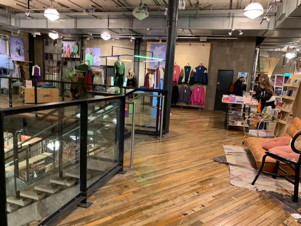 Urban Outfitters2